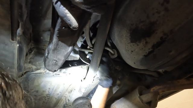 Trailing Arm Bushing Replacement Honda CR-V смотреть онлайн