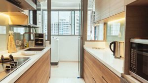 Дизайн кухни, совмещенной с лоджией.