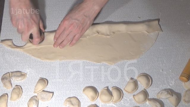 Очень быстрая лепка пельменей . Легко