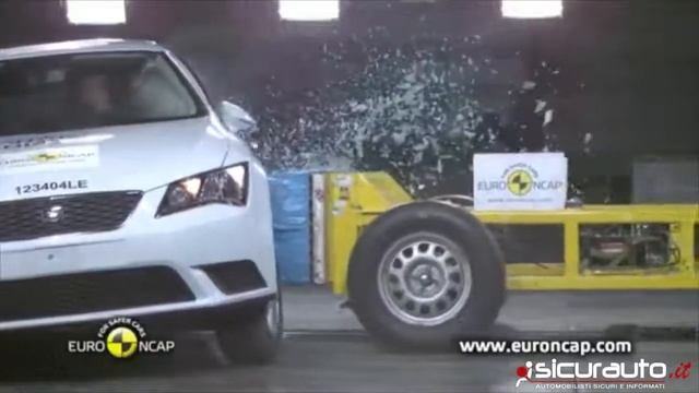 Seat Leon crash test Euro NCAP | SicurAUTO.it смотреть онлайн