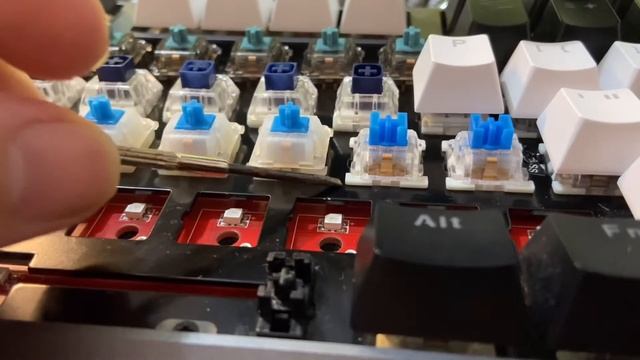 Compatibility - Keyboards and switches смотреть онлайн