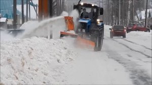 Навесное снегоуборочное оборудование на МТЗ 1221