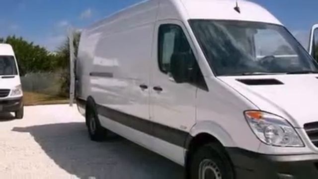 2011 Mercedes-Benz Sprinter Sprinter Van 2500 High Roof смотреть онлайн