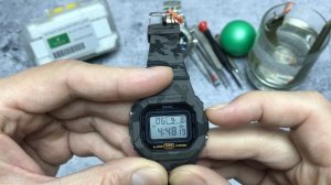 Популярные SKMEI 1628  5ATM CAMOUFLAGE. Обзор, настройка + тест на воду.