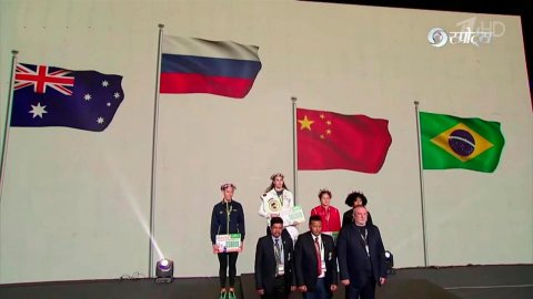 Россиянка Анастасия Демурчян завоевала золото на Чемпионате мира по боксу в Нью-Дели