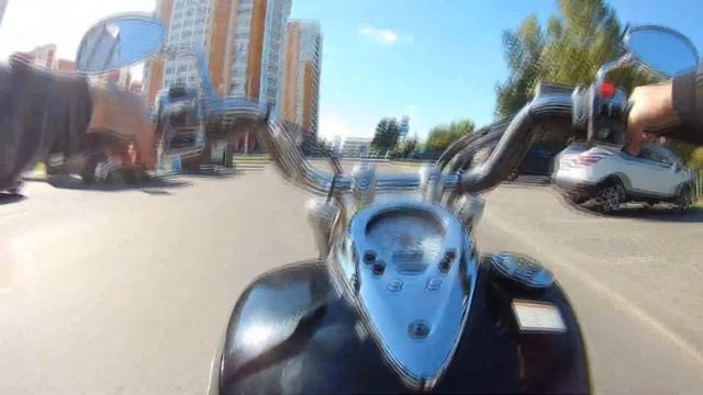 Мотопокатушки по городу на Yamaha Drag Star 400