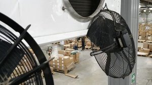 ВОЗДУХООХЛАДИТЕЛЬ. Техническое/сервисное обслуживание ВОЗДУХООХЛАДИТЕЛЯ. Какой химией надо мыть?