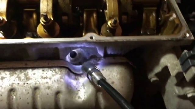 Замена маслосъемных колпачков Renault Kangoo 1.4 (он же двигатель Logan 8 кл) смотреть онлайн