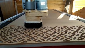 Фрезерная резка декоративной решетки из МДФ на станке с ЧПУ