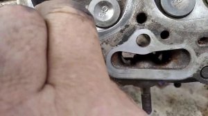 №10 Чистим клапана  Митсубиси Спейс стар 1999г   двс 1 3