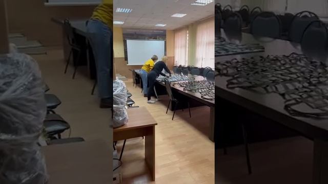 Кипит работа по пошиву носилок  для раненых (15.10.2022 года).mp4