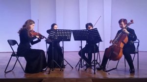 Вольфганг Амадей Моцарт. «Дивертисмент» Ре мажор. 1 часть.