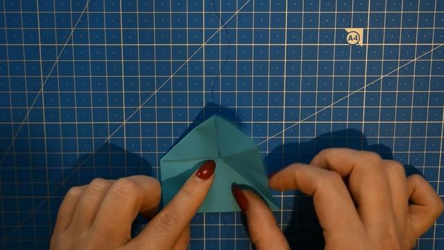 Как сделать оригамных мышек-норушек?????