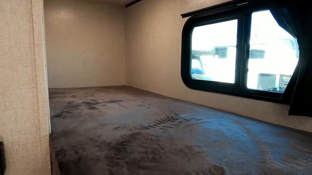 2022 Starcraft AUTUMN RIDGE OUTFITR 19BH - New Travel Trailer For Sale - Chicago, IL смотреть онлайн