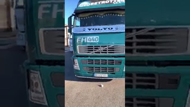 Volvo FH-12 Встановлений балкон + труба під бампер d-50mm з ліхтариками