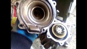 Замена водяного насоса  форд мондео 3 с двиглом 2 0 TDDI