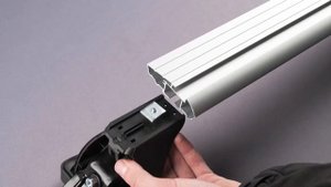 Установка багажника LUX с опорой БК 3 за дверной проем, инструкция по установке