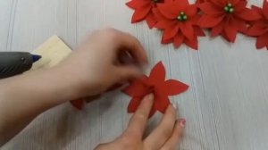 Пуансетия (рождественский цветок) своими руками из фетра