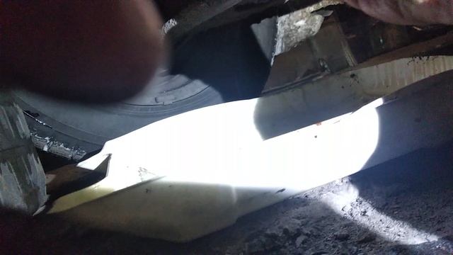 Замена масла и фильтров В ДВС 2NR-FKE на Toyota Corolla Fielder NRE 161 смотреть онлайн