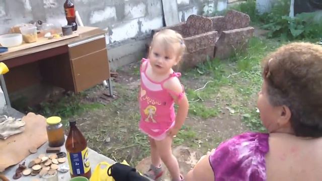 Моя мега сестрёнка. Великая танцовщица))) смотреть онлайн