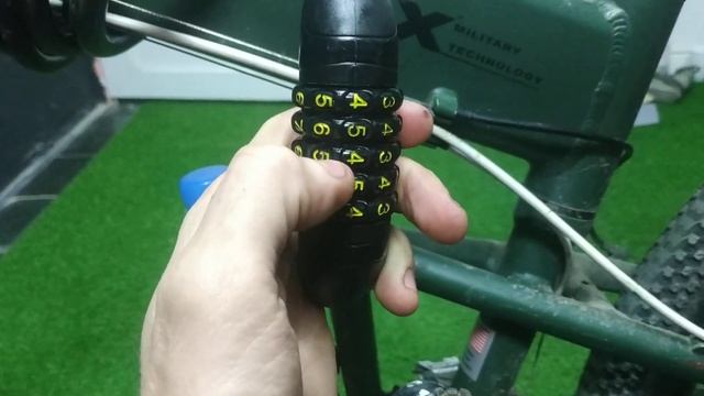 Открываем кодовый велосипедный замок смотреть онлайн