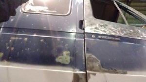 Снятие краски на автомобиле разными насадками.