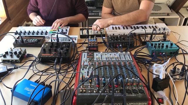Volca Techno & Deep House Jam (2019-02-02) смотреть онлайн