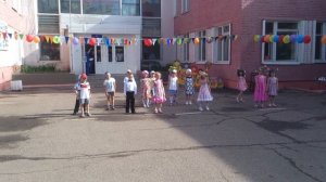 песня "Семья" в исполнении старшей группы на День семьи любви и верности