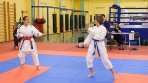 Карате сётокан. Краевые соревнования по карате ВБЕ. 12 декабря 2021. Девочки 14 лет. Кумите - 04.