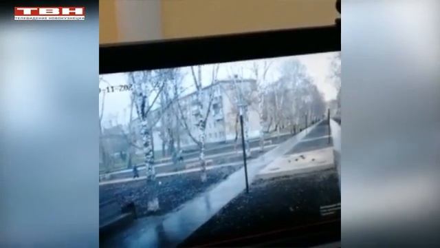 Камеры наблюдения у мэрии и в сквере Кузнецова смотреть онлайн