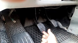 Педаль сцепления Opel Vivaro