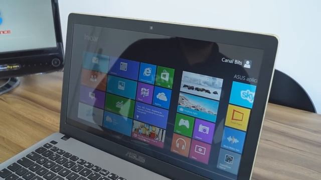 Review - Asus X550C смотреть онлайн