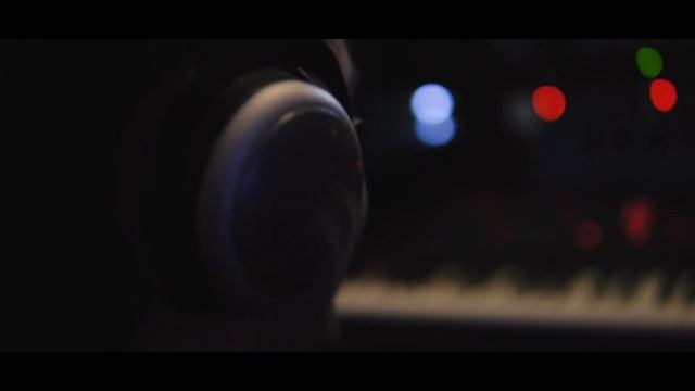 In Studio - Zeskel Room - Sony Alpha 6300 смотреть онлайн