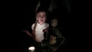 Майор привез мальчишку на лафете
(автор Константин Симонов)