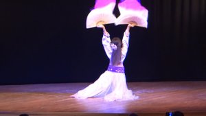 Татьяна Кривулина_Китайская принцесса_Восточный танец с веерами-вейлами