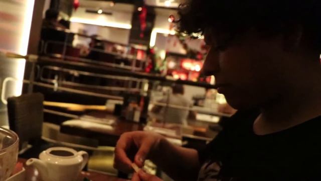 УЖИН В HARDROCK CAFE| ПОСЫЛКА ИЗ АВСТРАЛИИ| БАРСЕЛОНА VLOG#1