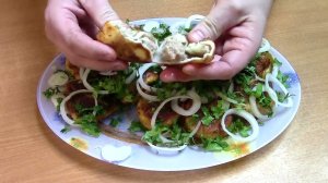 Жареные манты с томатной подливой