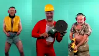 Сатисфекшен. Сатисфекшн мужики. Сатисфекшн пародия. Satisfaction Benny Benassi с мужчинами. Satisfaction мужская версия.