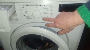 Как стирать синтепон куртку в стиральной машине и на каком режиме