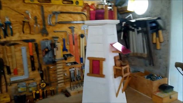 Декор для сада и огорода. Маяк из дерева. Lighthouse of wood смотреть онлайн