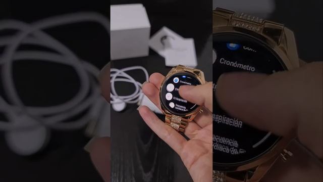 Smartwatch Michael Kors Access Gen 6 by Fossil (Unboxing) смотреть онлайн
