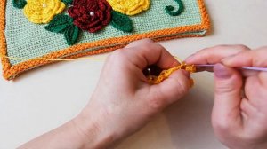 Вяжем крючком грелку на чайник .Цветы крючком. Мастер-класс.
