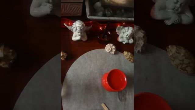 Предсказание на воске ! Что может произойти в новый год!! Берегите себя и свое здоровье! смотреть онлайн