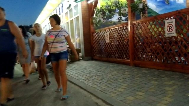 Азовской море Урзуф 2020. Вечер центр, развлечения. Sea of azov ukraine. смотреть онлайн