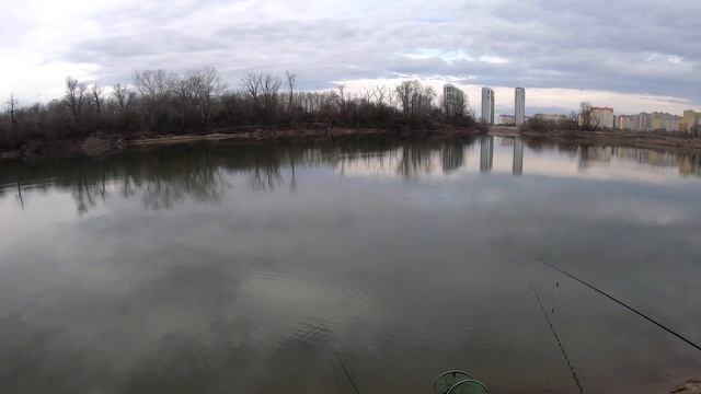 Как поймать плотву в марте ? смотреть онлайн