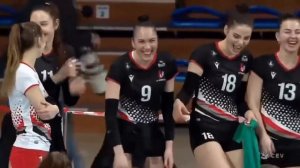 Юлия Герасимова - Украинская волейболистка. Видео с ее танцами и жестами