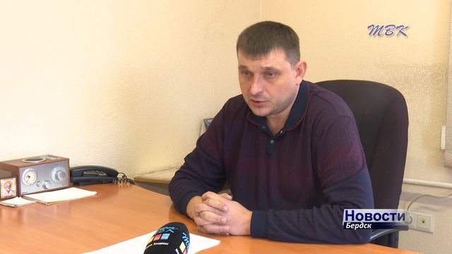 Монтаж четвертого дренажного колодца начался в Бердск смотреть онлайн