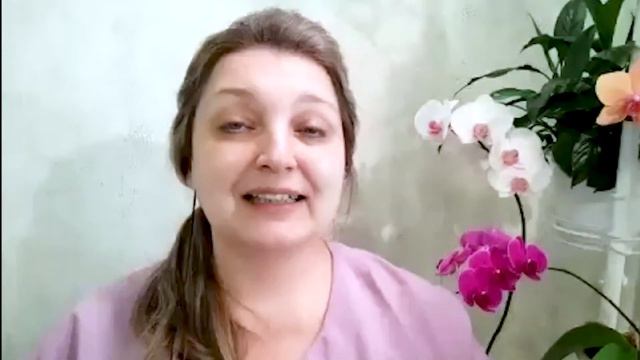 Текст песни ЖИРАФЁНОК. Общение на встрече покупателей. смотреть онлайн