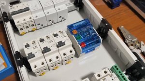 ЗАЗЕМЛЕНИЕ В ДОМЕ И ЕГО ОТСУТСТВИЕ (TN-C). ЧАСТЬ 1. Собираем щиток / Готовый комплект заземления