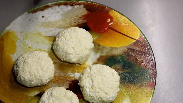 Самый простой рецепт сырников. Натуральные деревенские сырники.